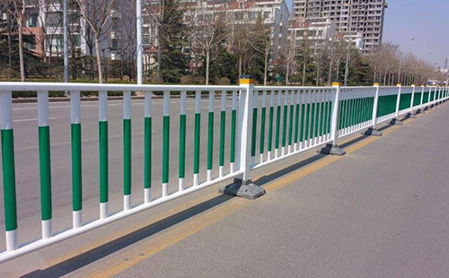  市政道路護(hù)欄
